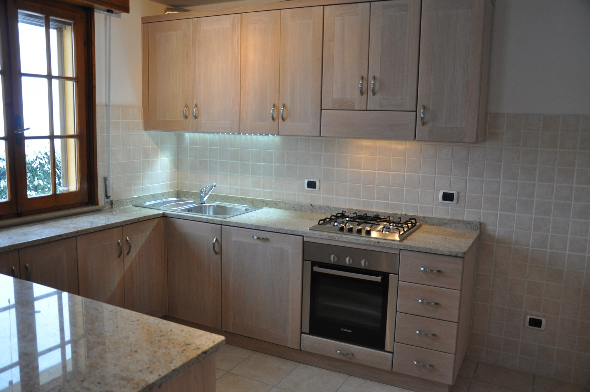 Forum arredamento.it •abbinamento colori cucina a pavimento ...