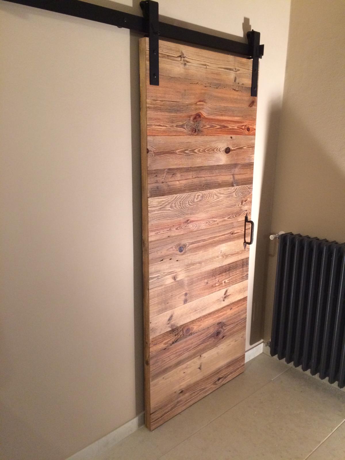 BARN DOOR PORTA SCORREVOLE IN LEGNO MASSELLO RUSTICO ANTICATO