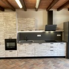 Cucina in legno laccato