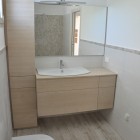 Mobile per bagno in legno di rovere