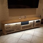 Credenza in legno massello su misura.