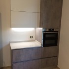 Cucina moderna in legno.