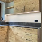 Cucina in legno su misura