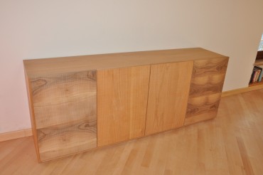 Credenza in legno naturale a Verona