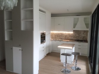 Cucine moderne in legno a Verona